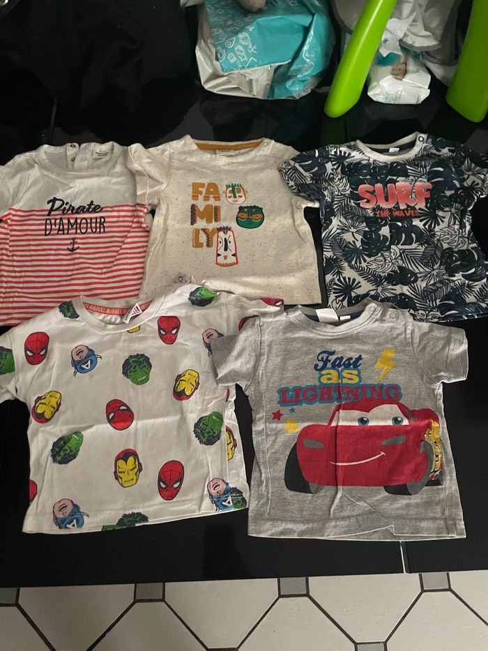 Lot de 5 t-shirts 9mois