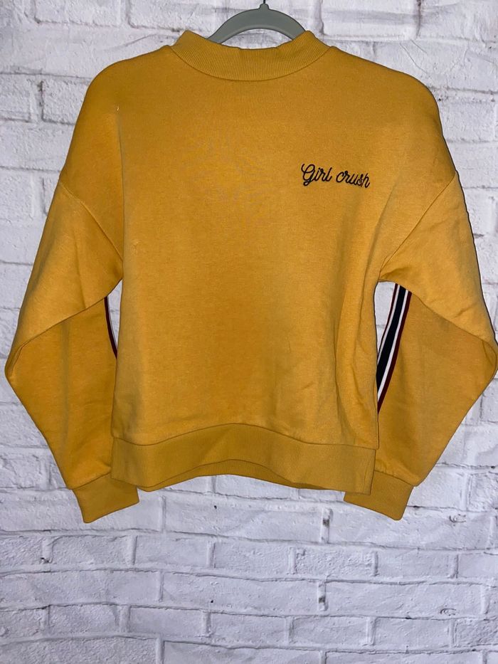 Sweat à bandes latérales