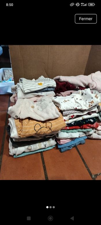 Lot de 80 grenouillères revendeur 