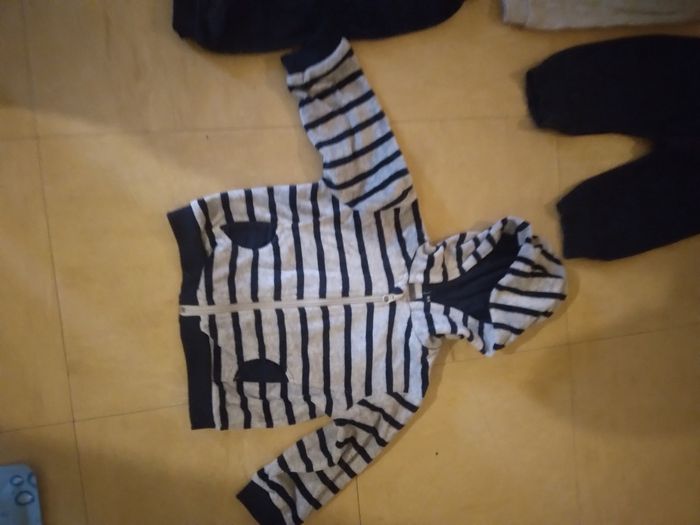 Lot vêtement garcon - photo numéro 4