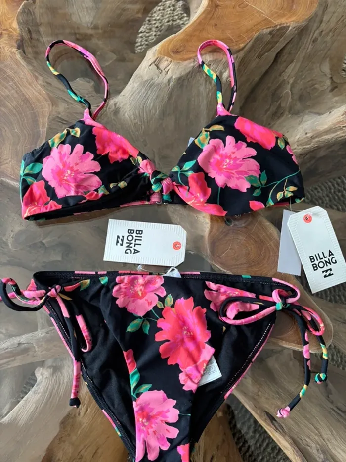 Maillot de bain 2 pièces Billabong noir fleur rose - photo numéro 2