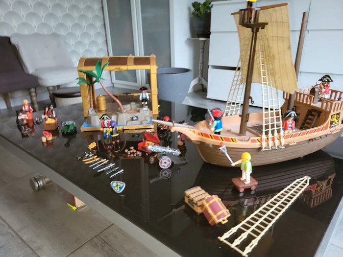 Playmobil pirate