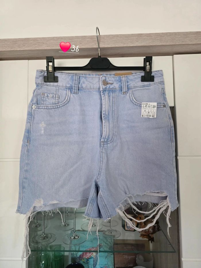 Short neuf 36