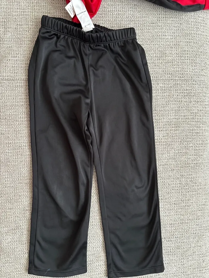 Ensemble jogging - photo numéro 4