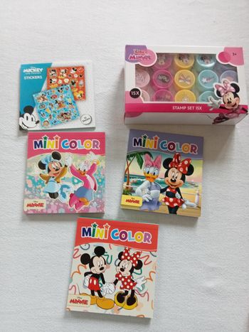 5 articles Disney 