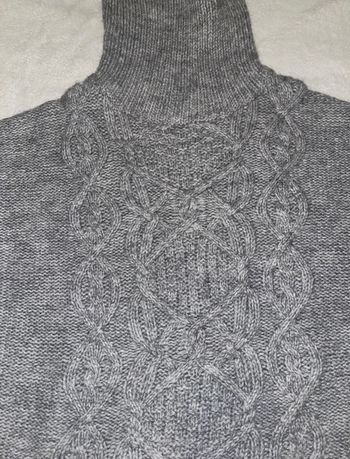 Pull gris