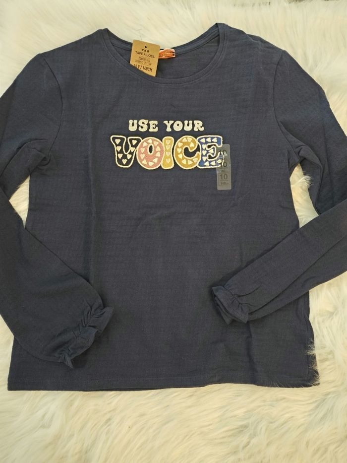 NEUFS (non portés)⚘️⚘️😍🤩 superbe  ensemble teeshirt ml et tregging 10 ans fille⚘️⚘️😍🤩👌👌 - photo numéro 6