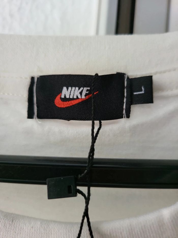 T-shirt long uni blanc Nike L - photo numéro 4