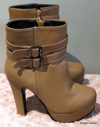 Très jolie bottines comme neuve - Pointure 36