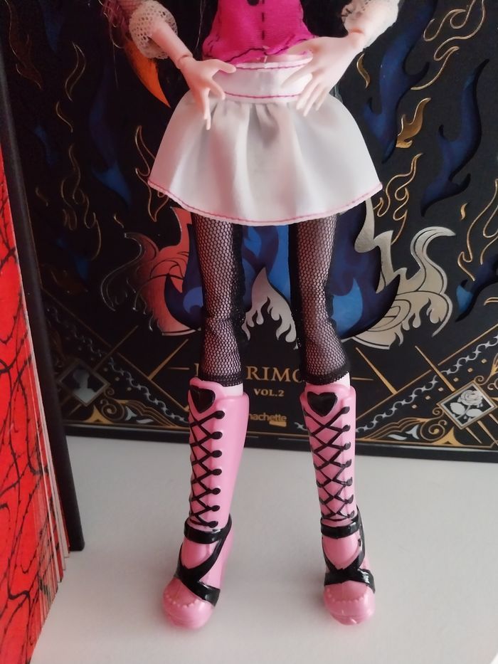 Poupée Draculaura Generation 1 Originals Ghouls Collection 2008 Basic Monster High First Wave - photo numéro 3