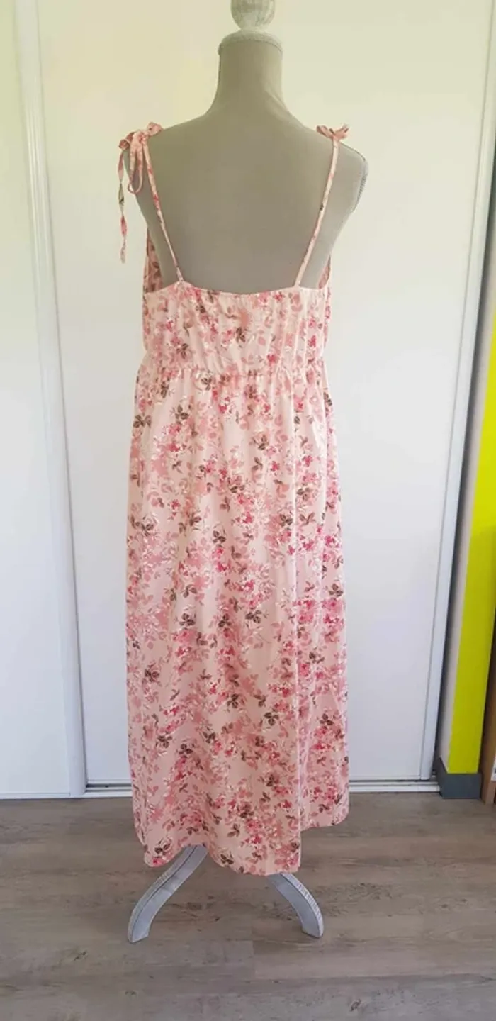 Robe atypique / asymétrique - photo numéro 4