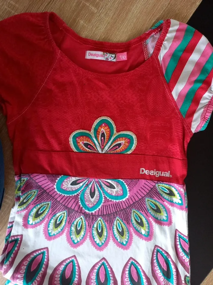 Robe desigual rouge /rose T.9/10 ans - photo numéro 3