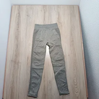 Legging gymshark femme L beige gris