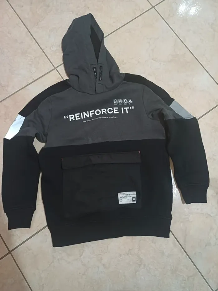 Sweat à capuche