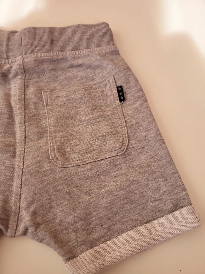 Short kiabi 24 mois - photo numéro 5