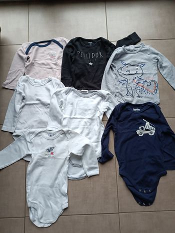 Lot Bodies manches longues 18 mois