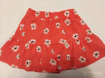 Jupe rouge à fleurs 6 ans