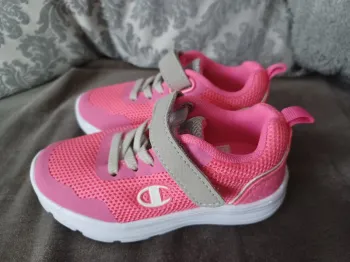 Baskets fille Champion neuves