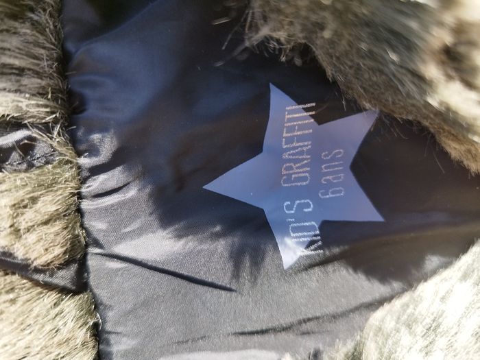 Manteau fourrure Galerie Lafayette - photo numéro 3