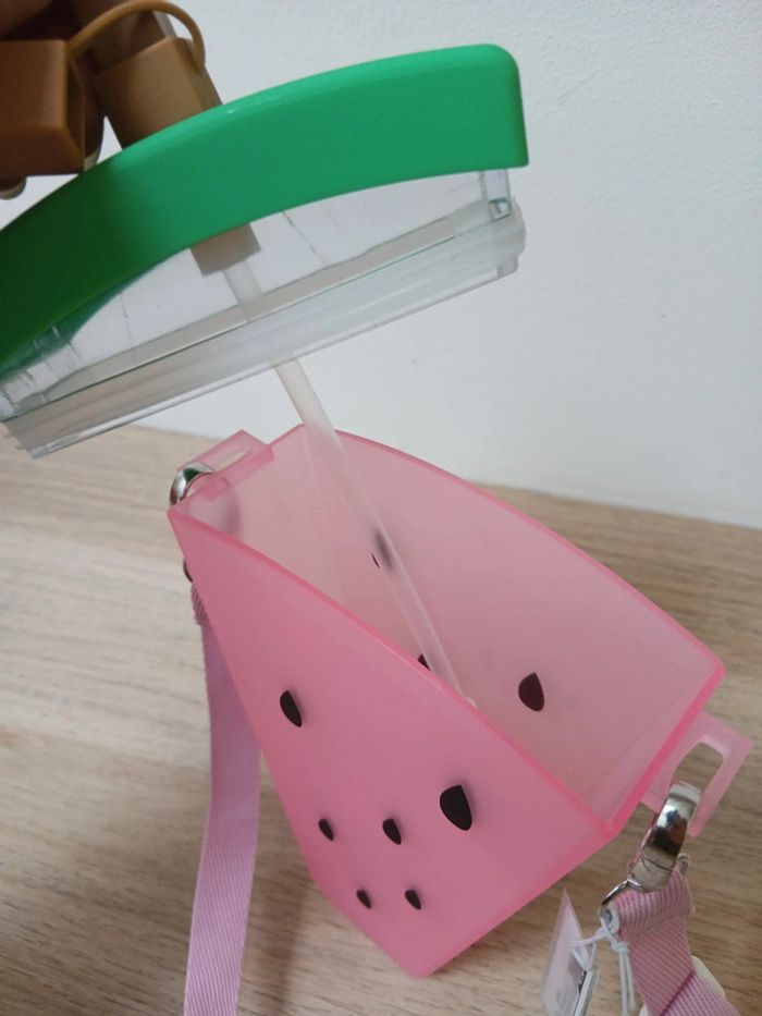 Gourde pastèque 🍉 Claire's avec sangle neuve - photo numéro 8