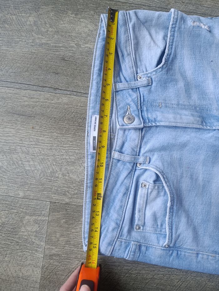 Jean Bershka troué - effet délavé tendance - photo numéro 10