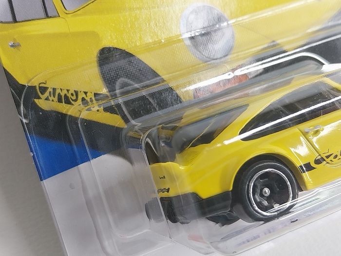 Hot Wheels Porshe 911 Carrera RS 2.7 2024 - photo numéro 5