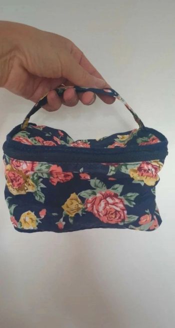 Petite glacière fleurie