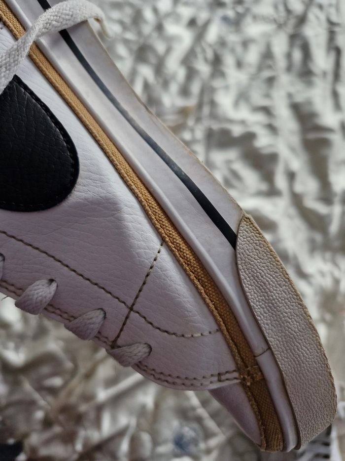 Superbes sneakers basses a lacets - photo numéro 8