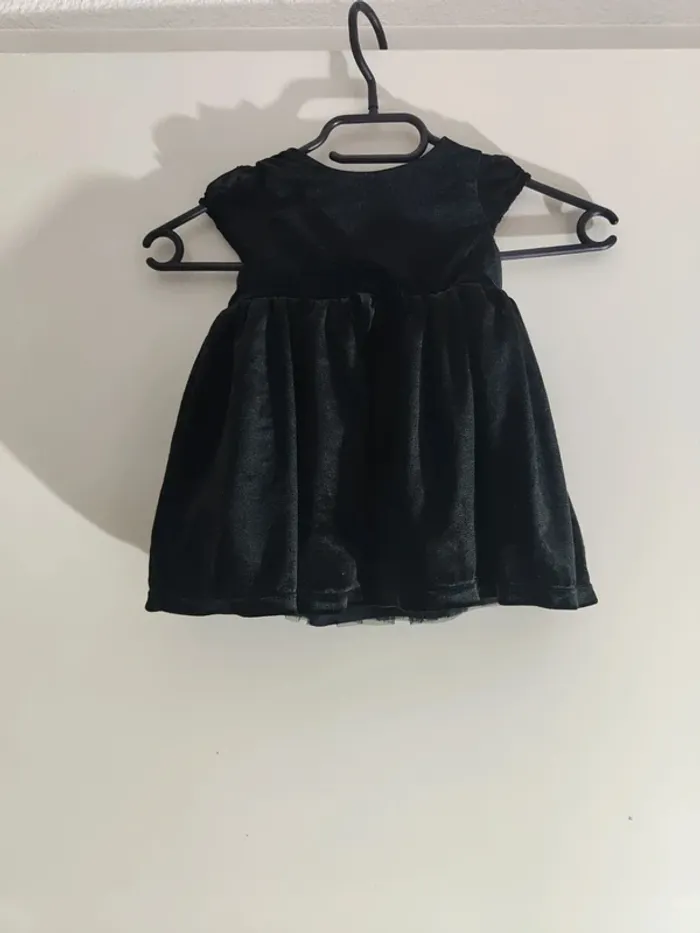 Jolie robe bébé fille velours 💎9mois💎 - photo numéro 2