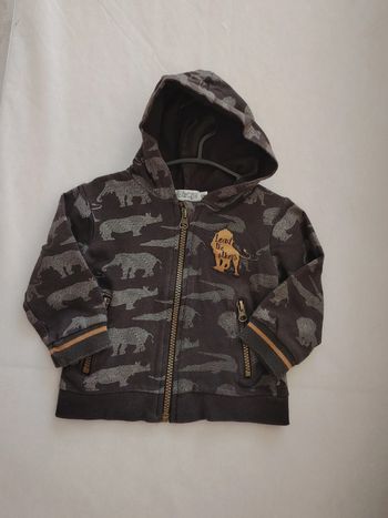 veste à capuche 12 mois