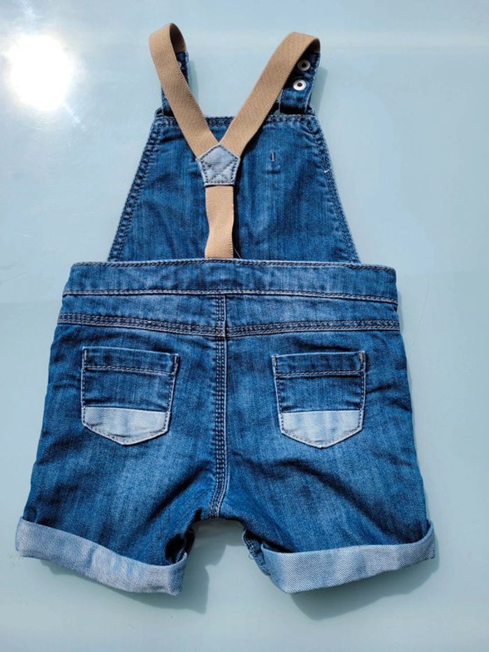 Très jolie salopette short jeans Obaïbi, 6 mois (26) - photo numéro 5