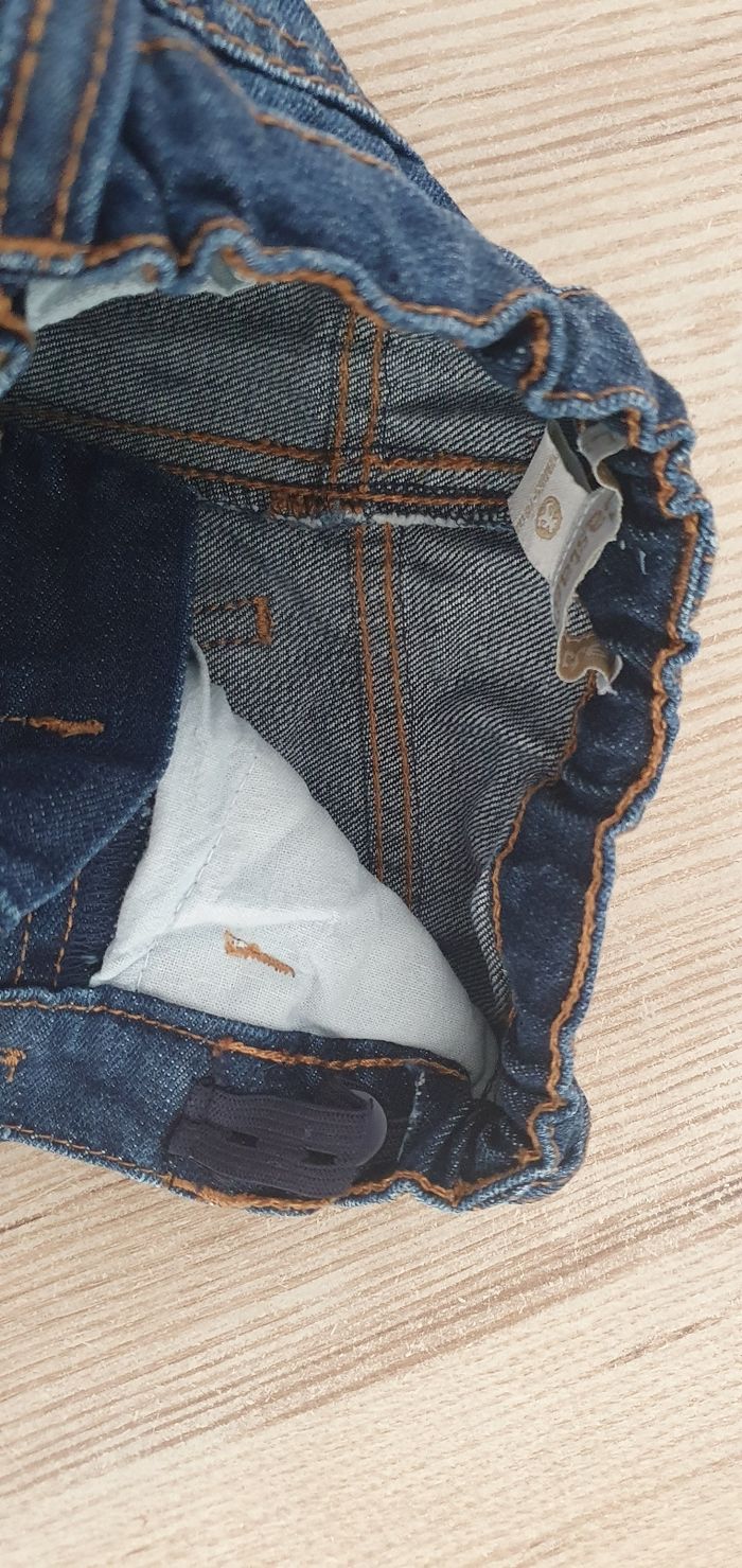 Jean 12 mois - photo numéro 3