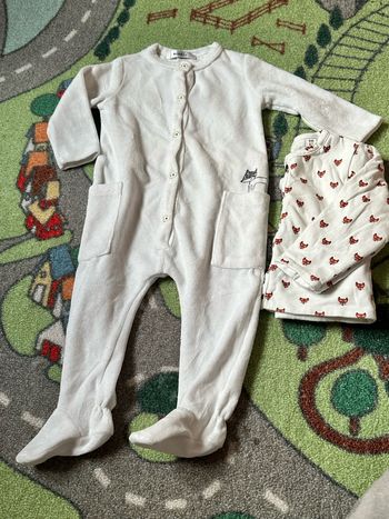 Pyjamas une pièce avec son gilet  Marèse