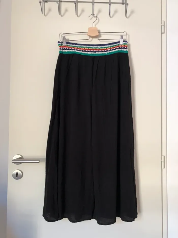 Jupe longue IKKS noire avec broderies taille S - photo numéro 10