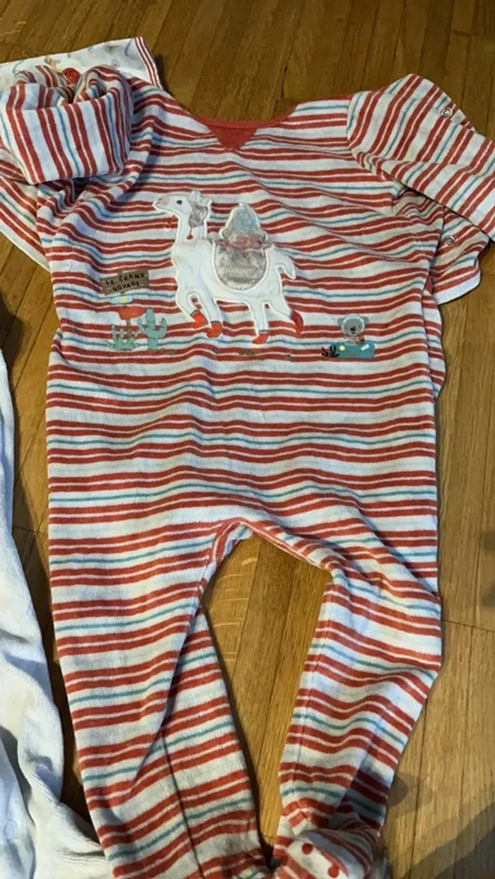 Pyjamas chauds - photo numéro 3