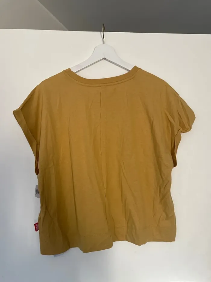 T-shirt Marvel Moutarde XL - photo numéro 3