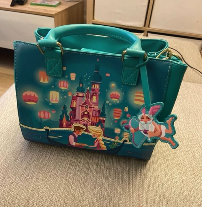 sac Loungefly Raiponce - photo numéro 4