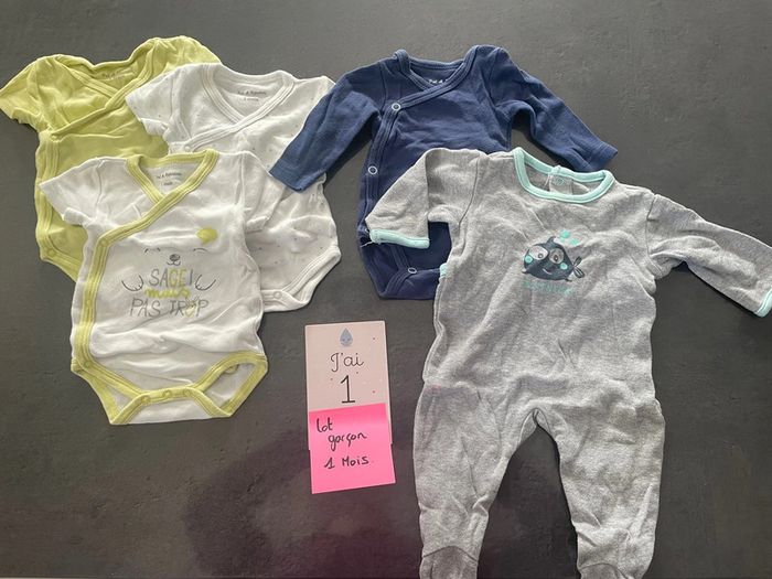 Lot vêtement garçon été 1 mois