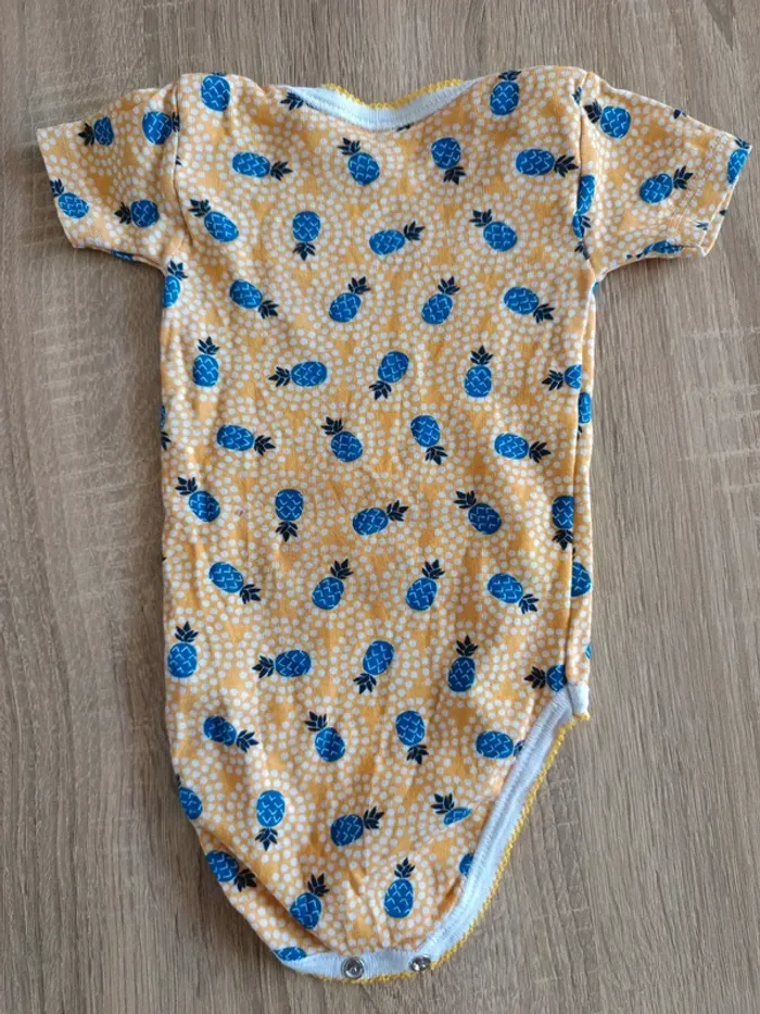 Lot 3 bodies manches courtes blanc bleu jaune ananas bébé 3 mois Absorba - photo numéro 7