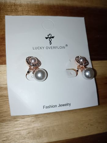 Boucles d'oreilles clips rose