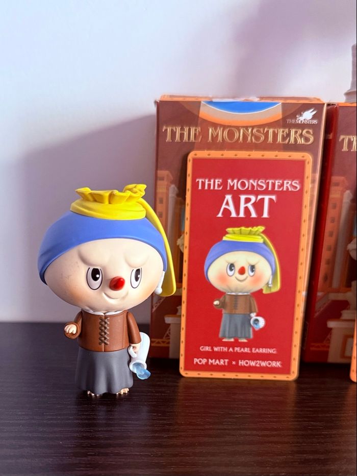 PopMart Labubu SÉRIE D’ART “THE MONSTERS” – Set de 4 figurines - photo numéro 5