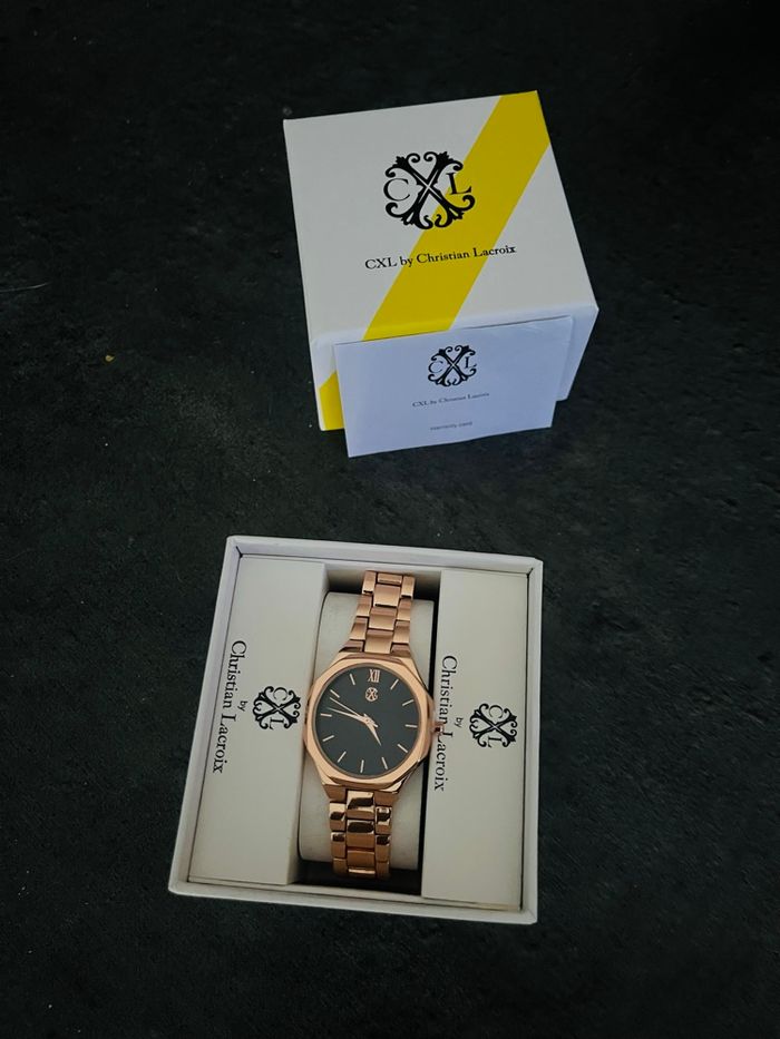 Montre femme - photo numéro 3