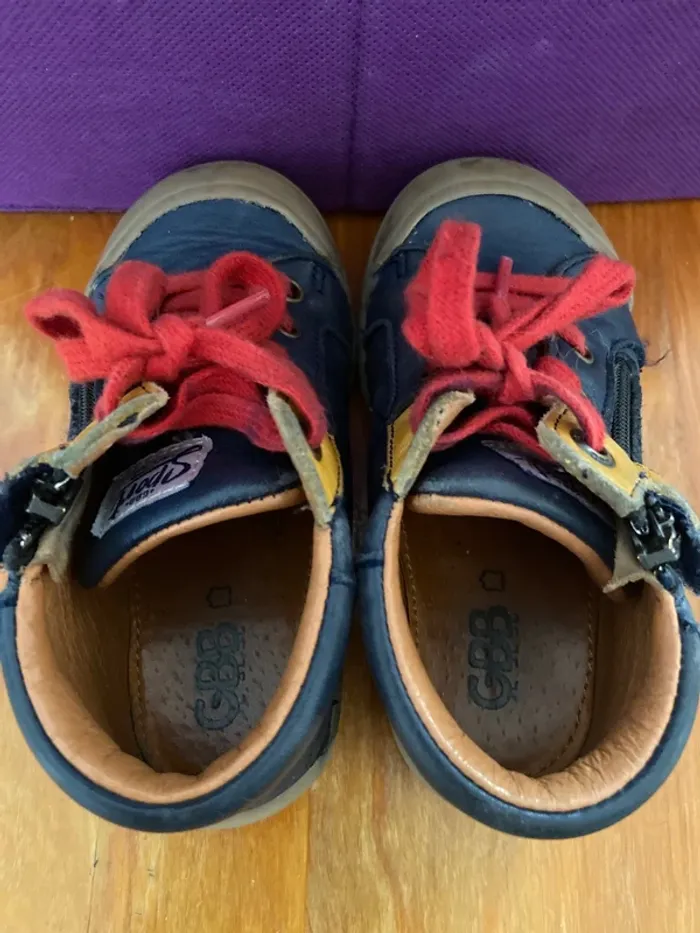 Chaussures GBB taille 24 - photo numéro 4