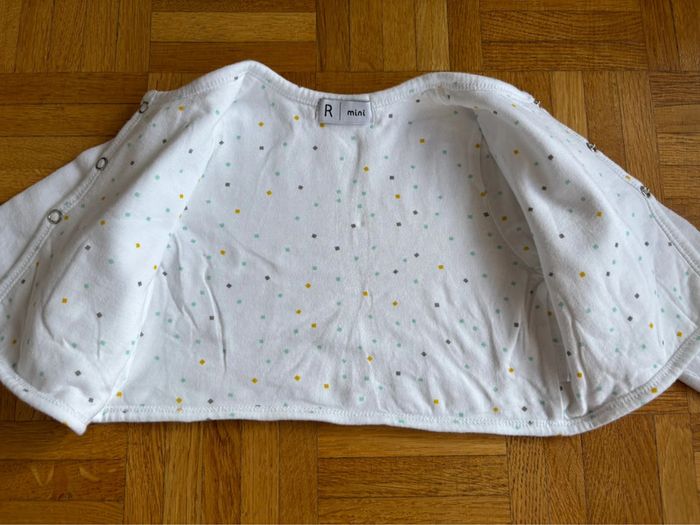 Ensemble pyjama + veste R mini 9 mois neuf - photo numéro 12