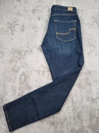 Jean Levi’s Signature Skinny Bleu Marine – Taille 38 FR Femme (mesures en photos)