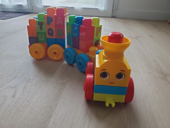 Train megabloks - photo numéro 4