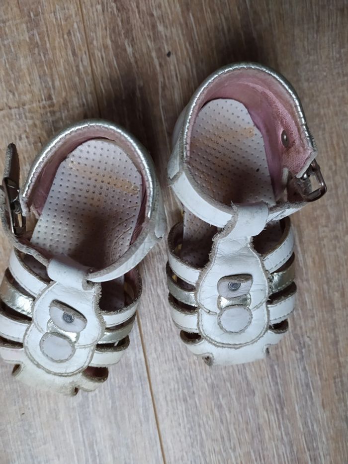 chaussures 19 - photo numéro 3