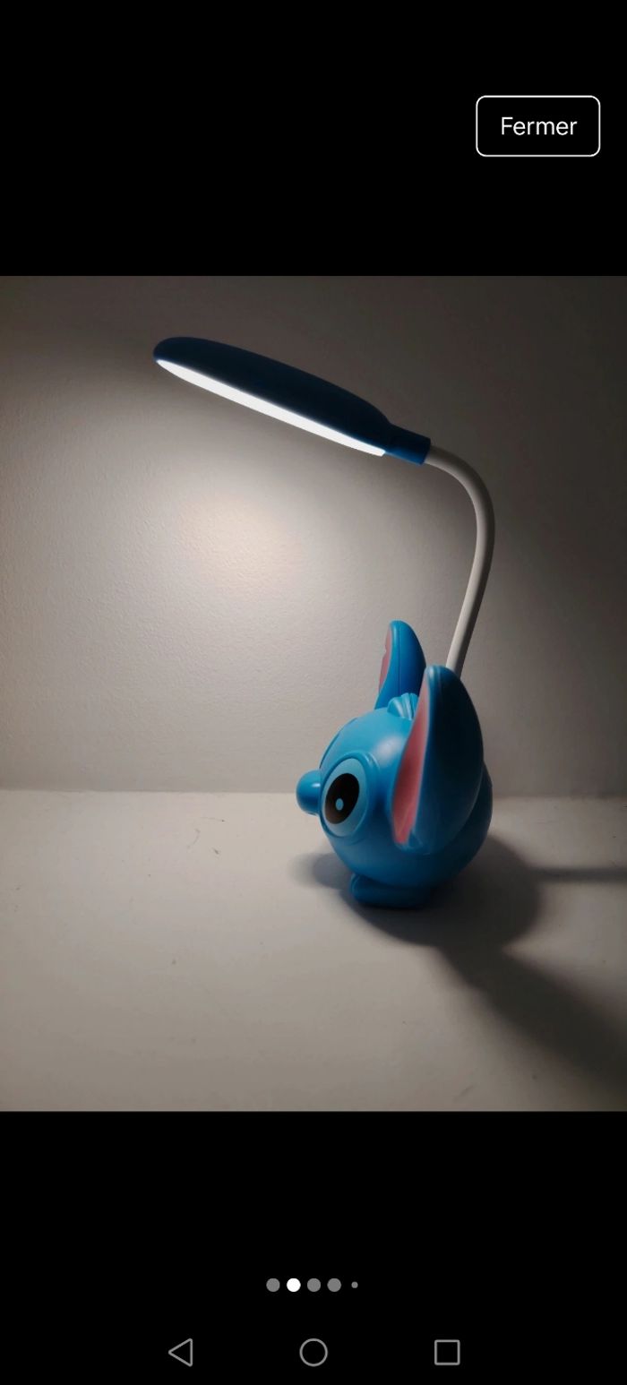 Lampe de bureau Stitch neuve – LED flexible Disney – Idéal enfant, ado ou déco geek - photo numéro 2