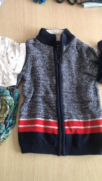 Lot vêtements garçon 6 ans catimini et autres