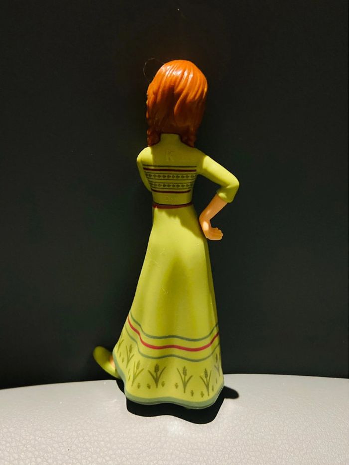 Figurine Anna La Reine des Neiges - photo numéro 2